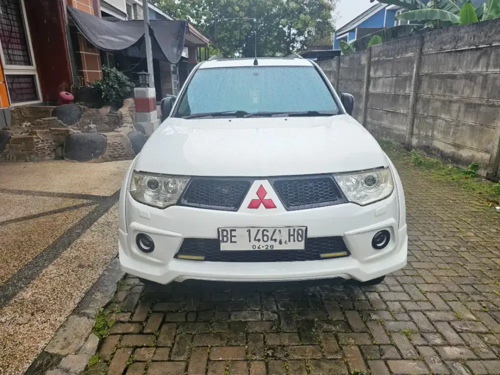 Pajero sport 4x4 dakar at 2013