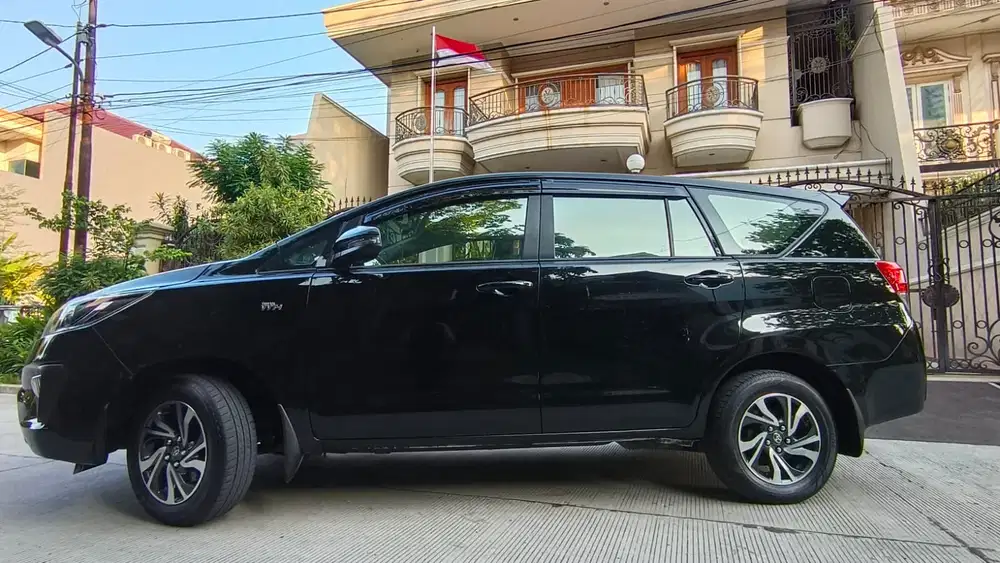 Toyota Kijang Innova 2021 Bensin