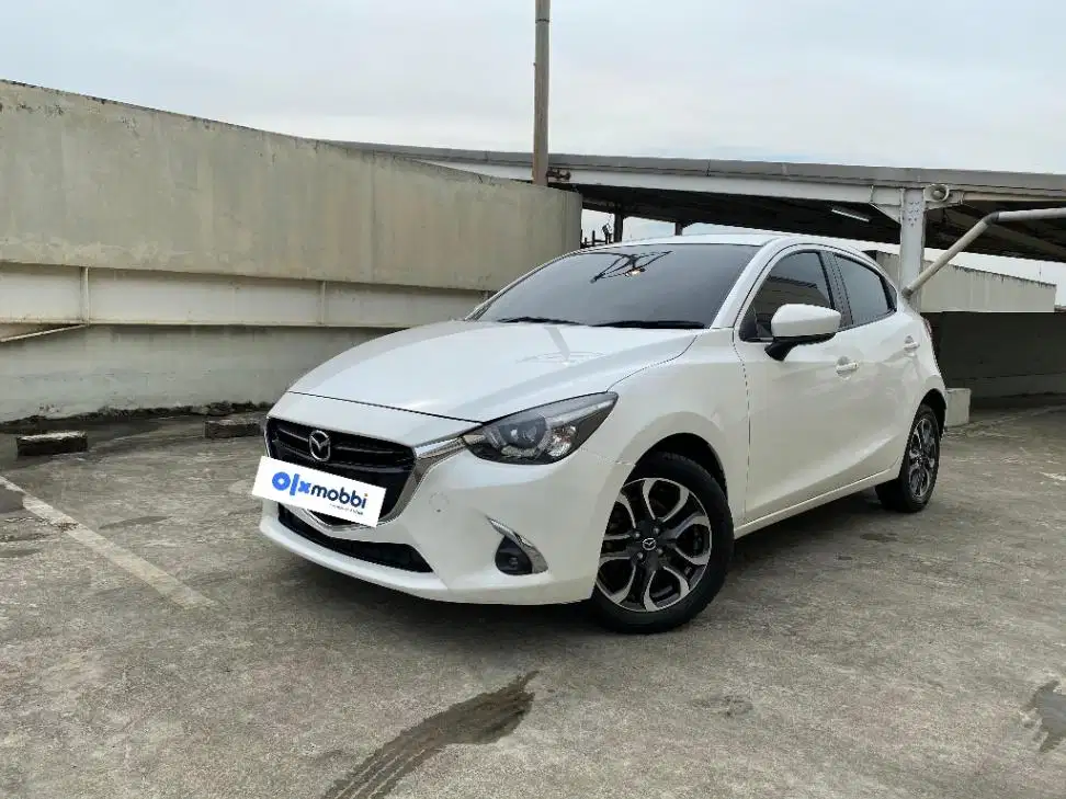PROMO Mazda 2 1.5 R Skyactiv Bensin-AT 2017 VMU