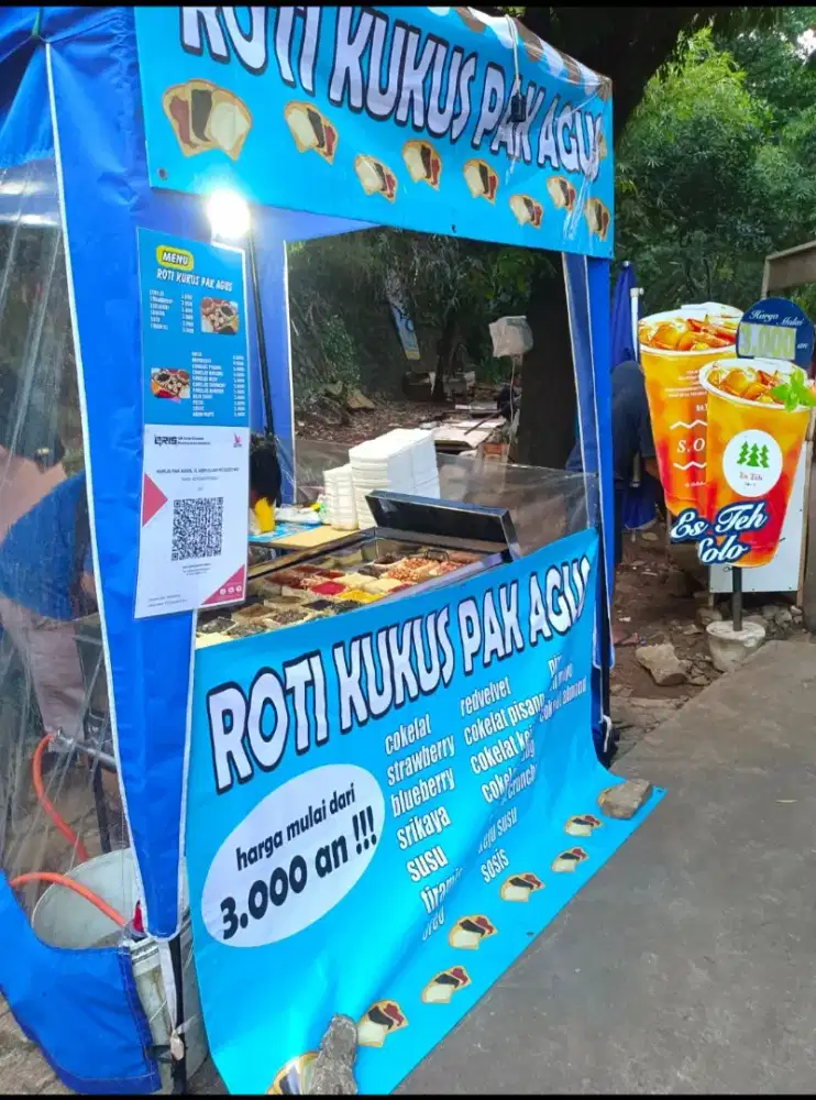 Tenda jualan bongkar pasang