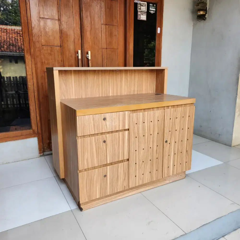 Meja Kasir ex Cafe - Meja Kasir ex Resto B13