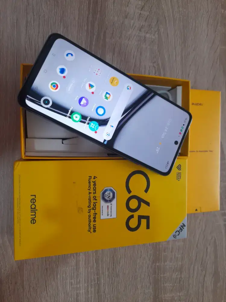 Realme C65-4G Lte.Finger.ram 8GB/128GB.GOLDEN PONSEL