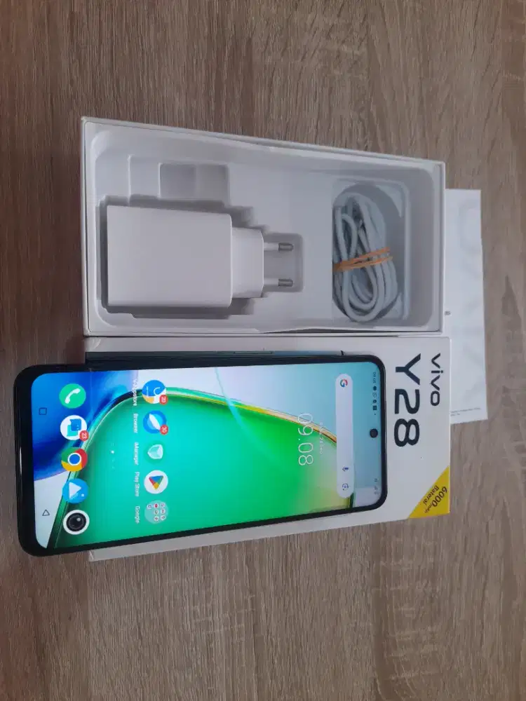 Vivo Y28-NFC.4G.ram 6GB/128GB.GOLDEN PONSEL