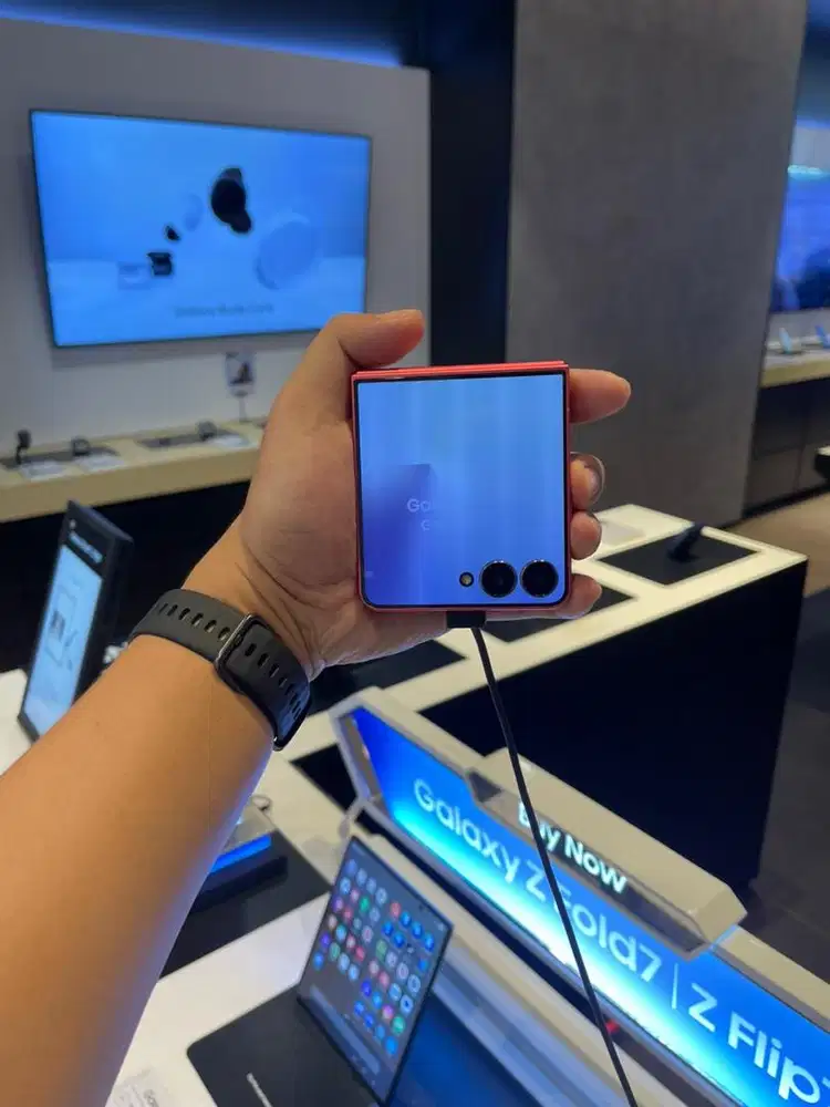 Samsung Galaxy Zflip 7