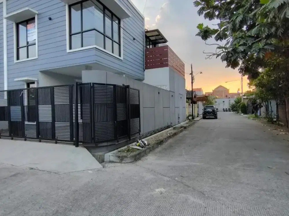 Rumah Baru Hook di Taman Holis Indah Bandung