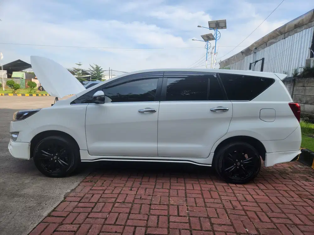 Toyota Kijang Innova 2019 Bensin
