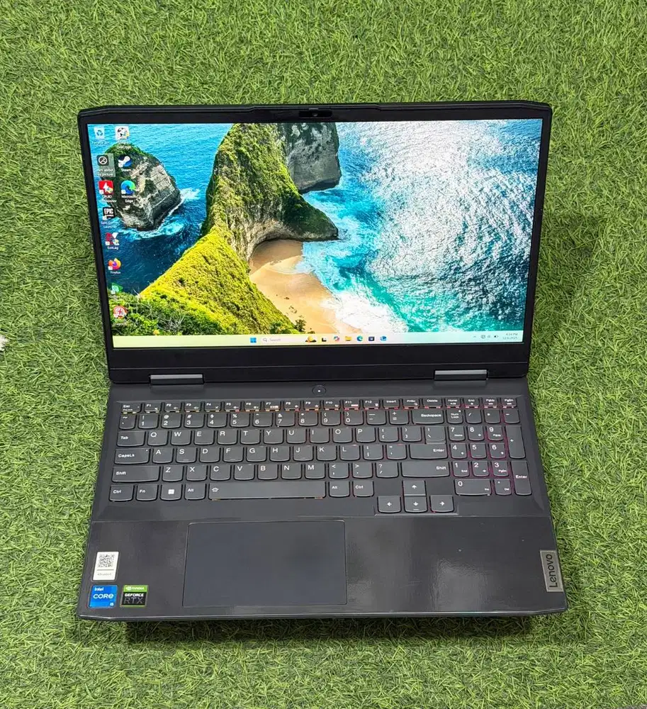 LAPTOP LENOVO LOQ 15 GAMING