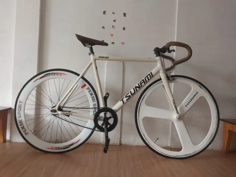 SEPEDA FIXIE TSUNAMI SNM 100 CAKEP BISA TT HP GAHAR & SPECS