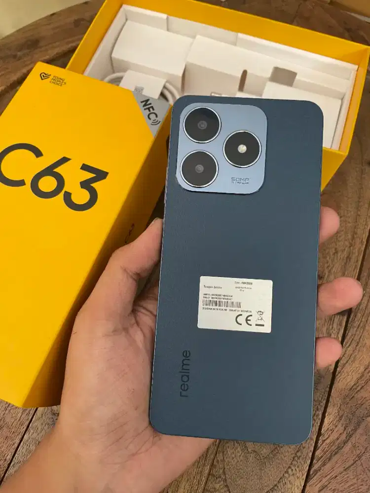 REALME C63 8/128 SECOND BERGARANSI