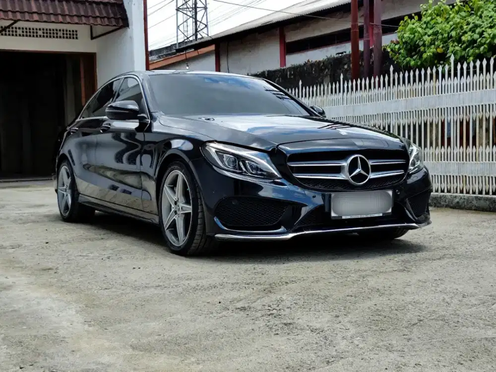(KM 15 RB TGN 1 DR BARU) MERCEDES MERCY C300 2.0 MATIC 2017/2018