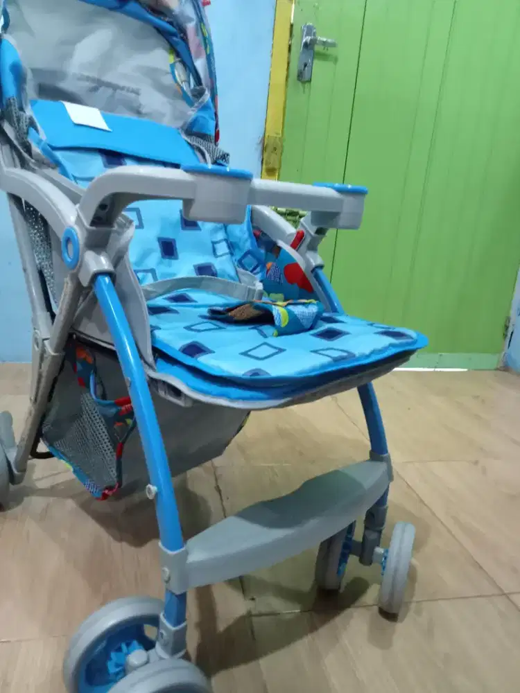 Stroller bayi, masih bagus dan bersih