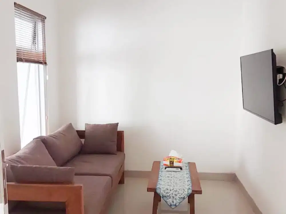 Cozy and Furnished House Area Unud, Jimbaran, in Residential Area Close to Udayana University and Garuda Wisnu Kencana