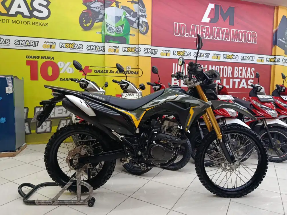 Honda crf 150l tahun 2022
