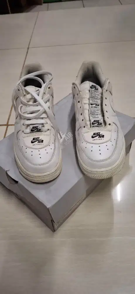 Sepatu nike force 1