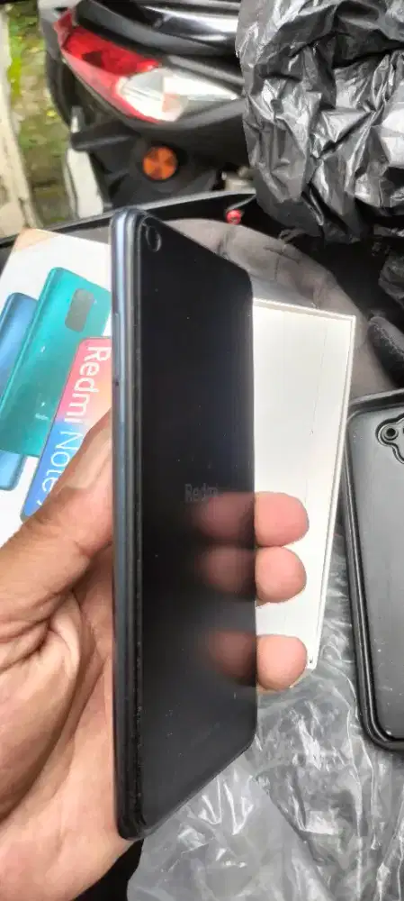 Remi not 9 Ram 6 GB internal 128 GB