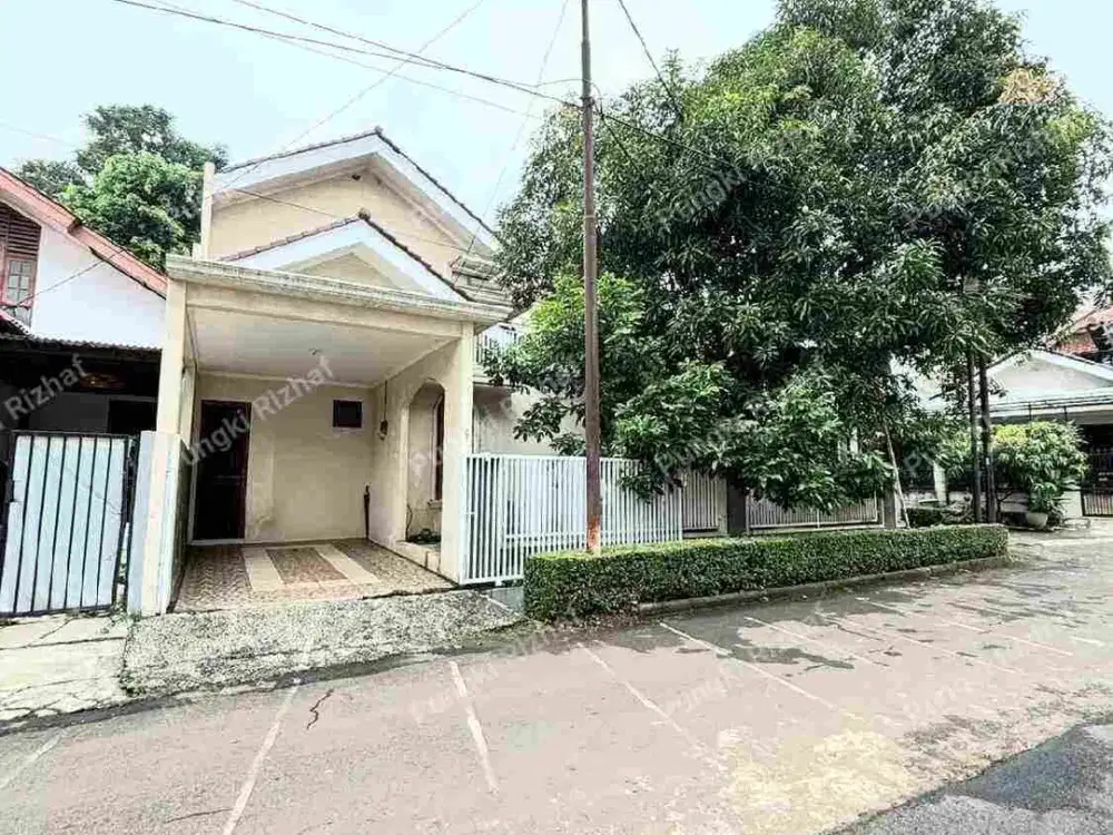 Dijual Rumah Hook Modern Siap Huni Harga Miring
Bintaro Jaya Sektor 2