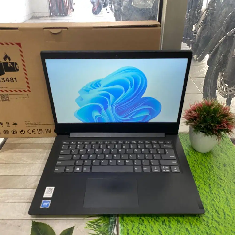 Lenovo Ideapad S145 Celeron N4205 RAM 4GB SSD 256GB 14HD Win 11