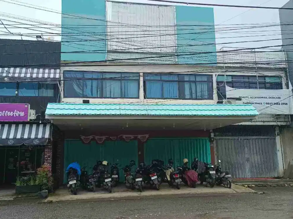 Ruko 2 petak poros gowa makassar sangat strategis