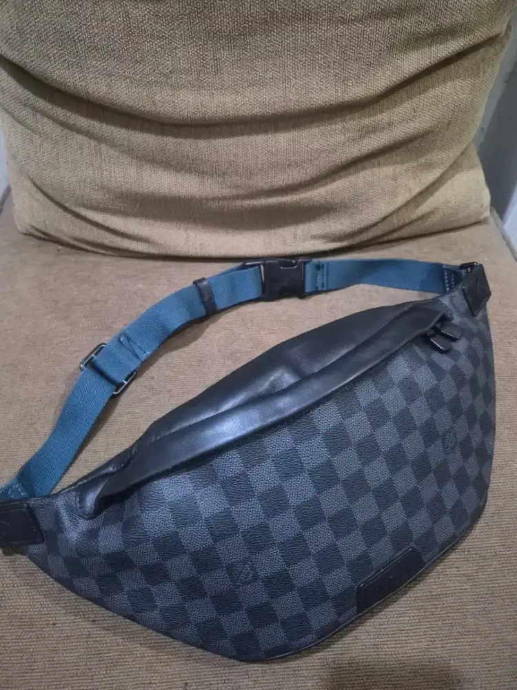 Waistbag louis vuitton discovery damier leather good quality