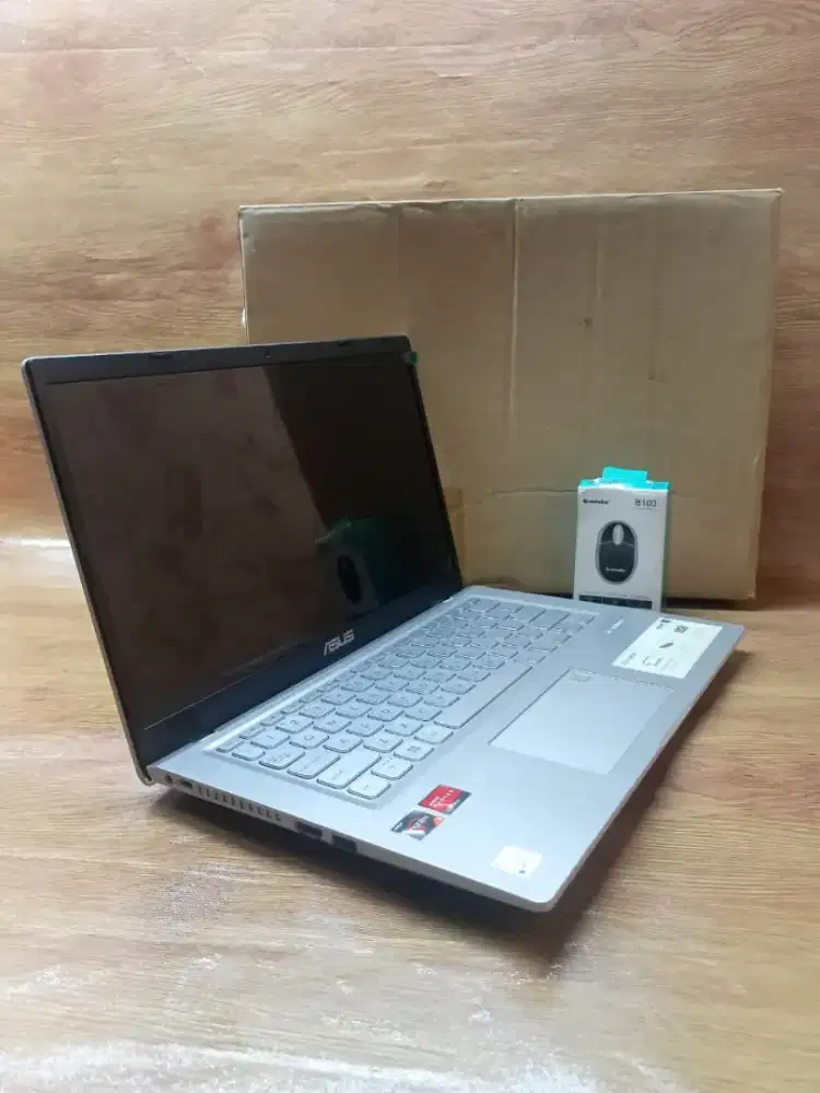 Laptop Asus Ryzen 3 Dual VGA Slim Bonus Mouse baru Siap pakai