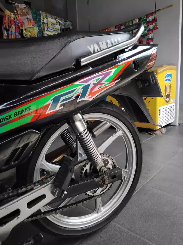 Yamaha F1ZR 1995