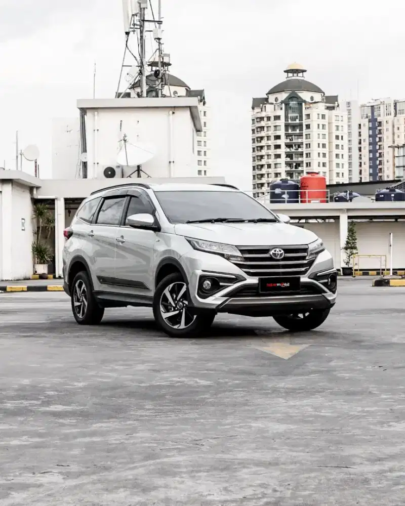 TOYOTA RUSH 1.5 GR AT TAHUN 2023