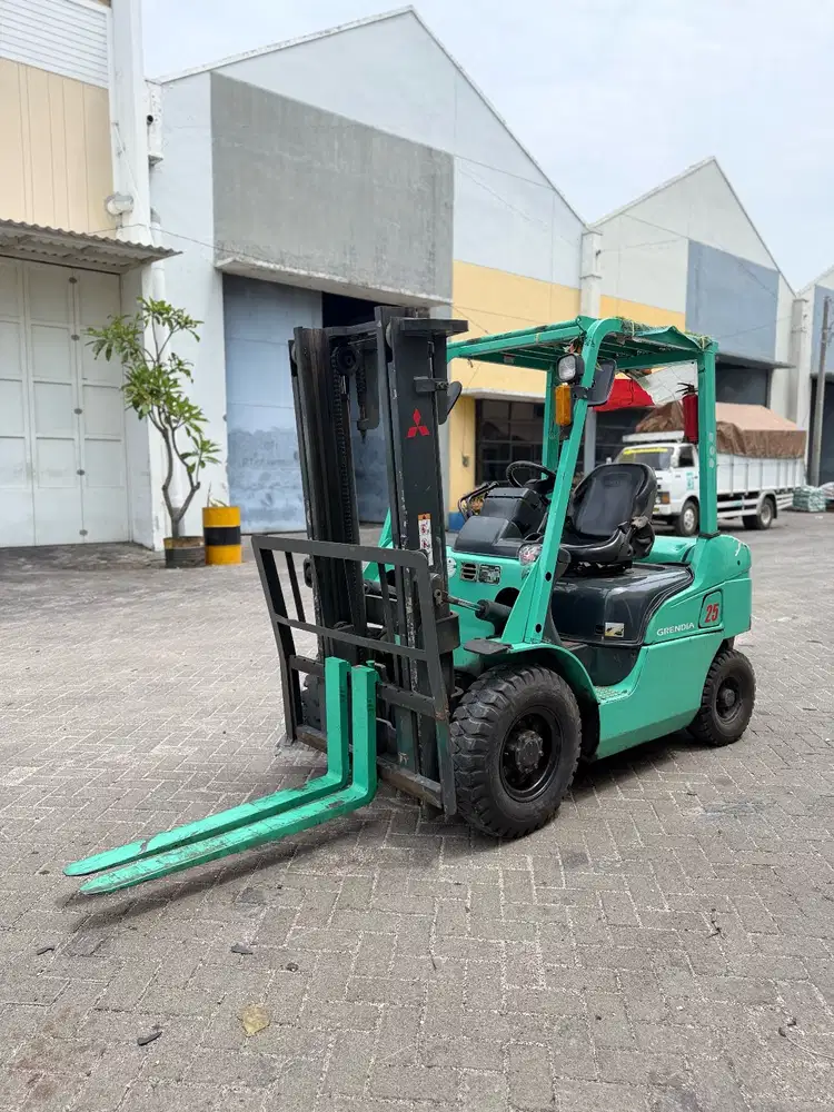 Forklift Mitsubishi 2,5 ton tahun 2016