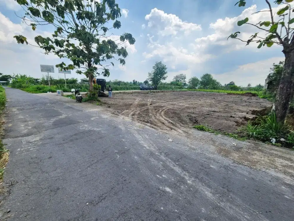 Tanah Dijual Jogja Jl. Besi Jangkang Sleman Utara Kampus UGM, Untuk Rumah