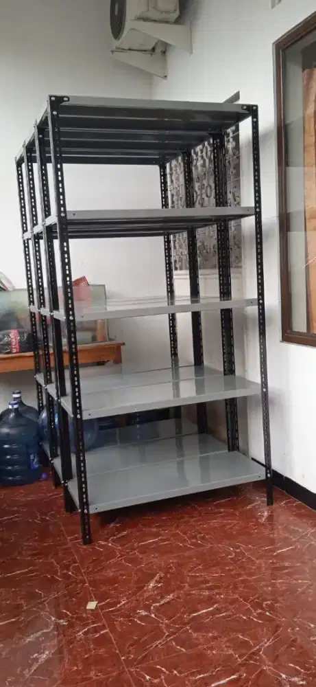 Rak buku rak siku rak besi