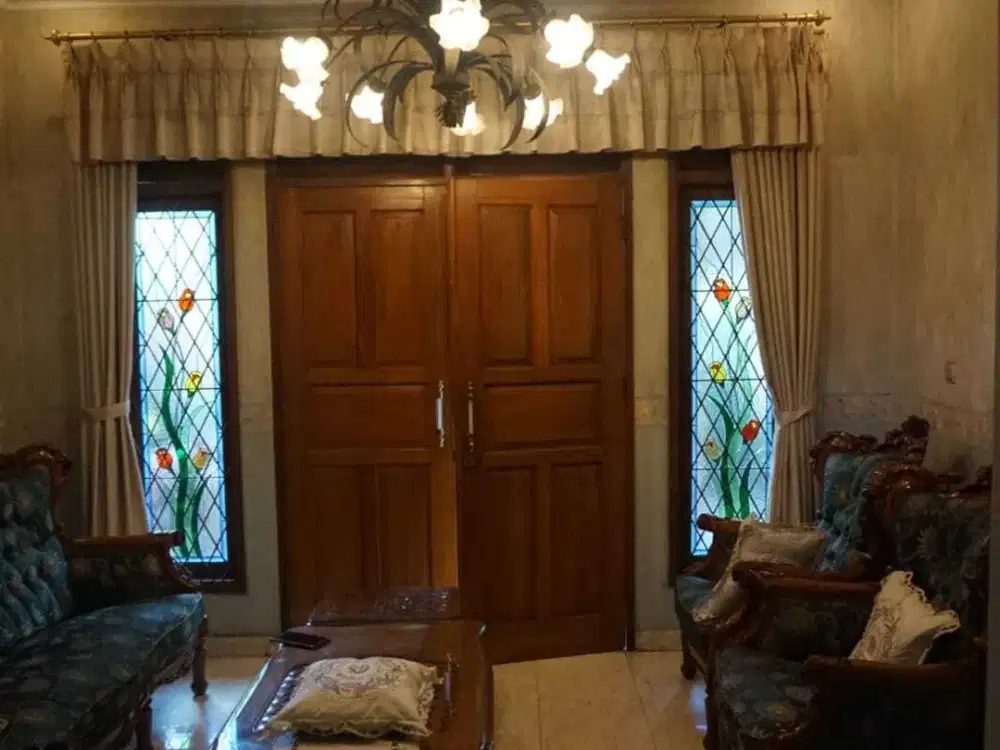 Rumah Luas Area Lembah Sukaresmi Bandung