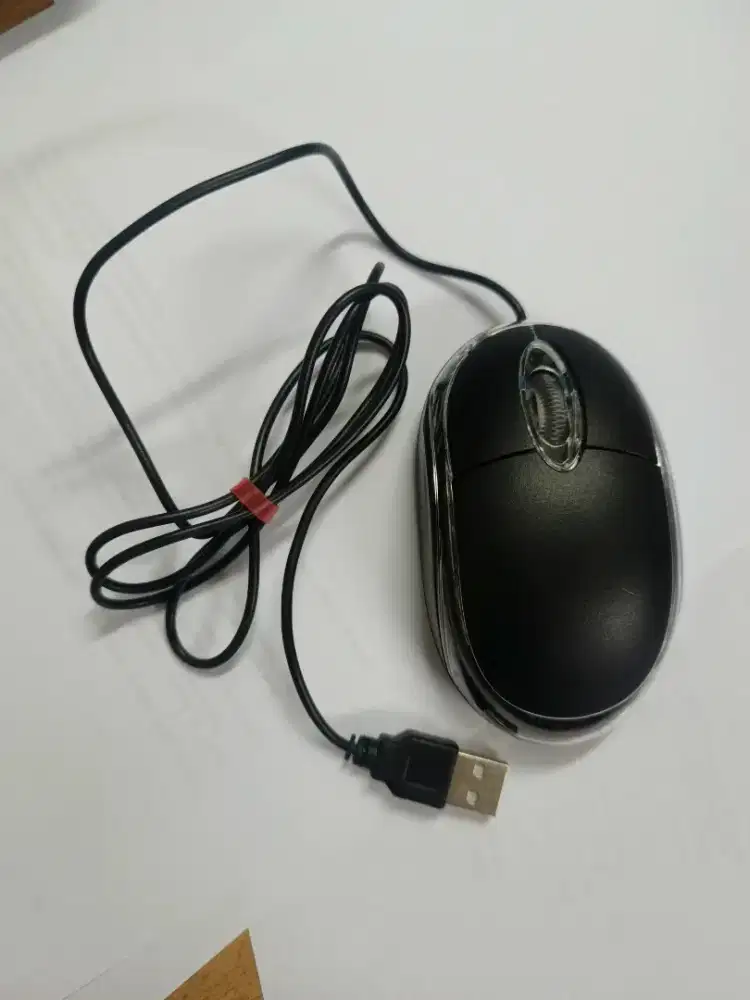 MOUSE KABEL USB WARNA HITAM