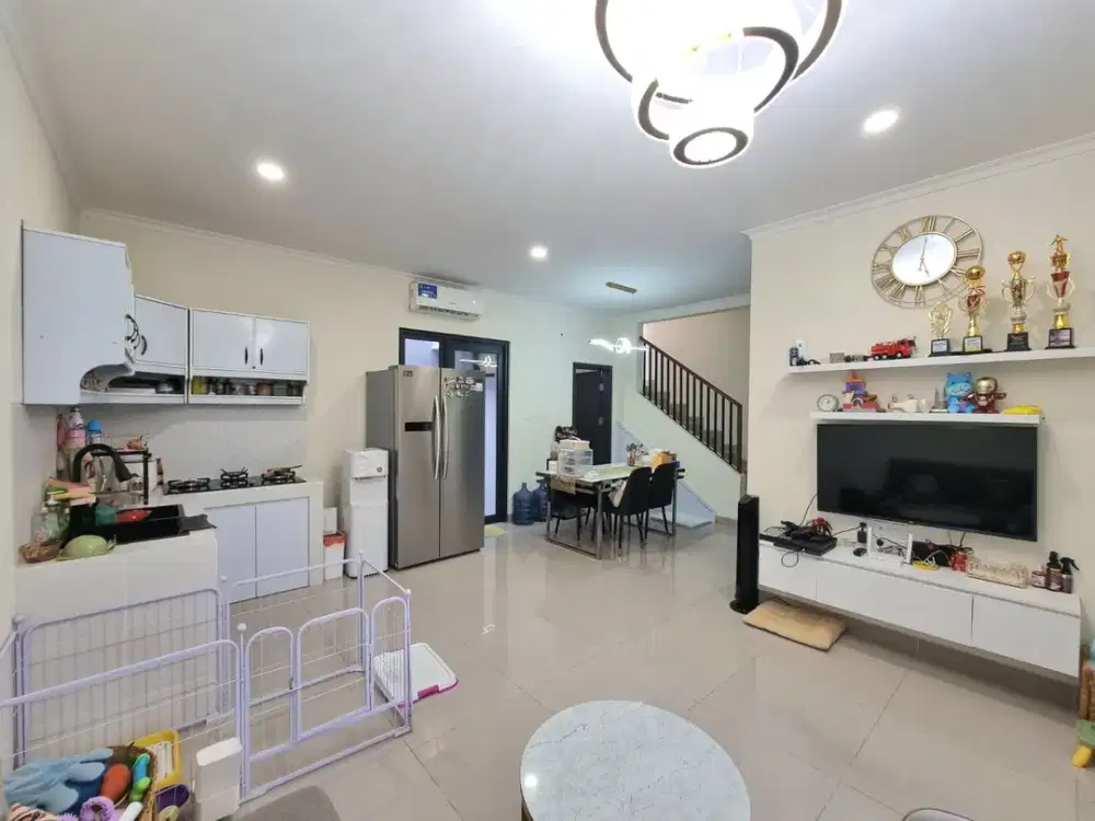 Rumah Rapih Siap Huni di Cluster Baroni Symphonia Gading Serpong - Tangerang Selatan
