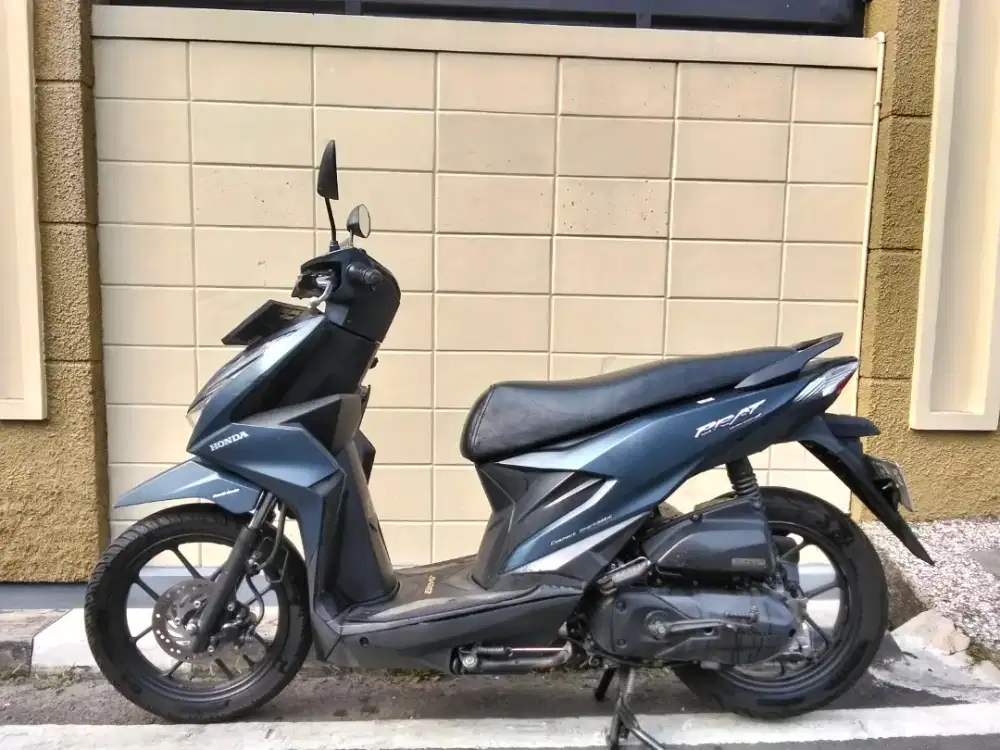 Honda Beat deluxe tahun 2022 pajak hidup