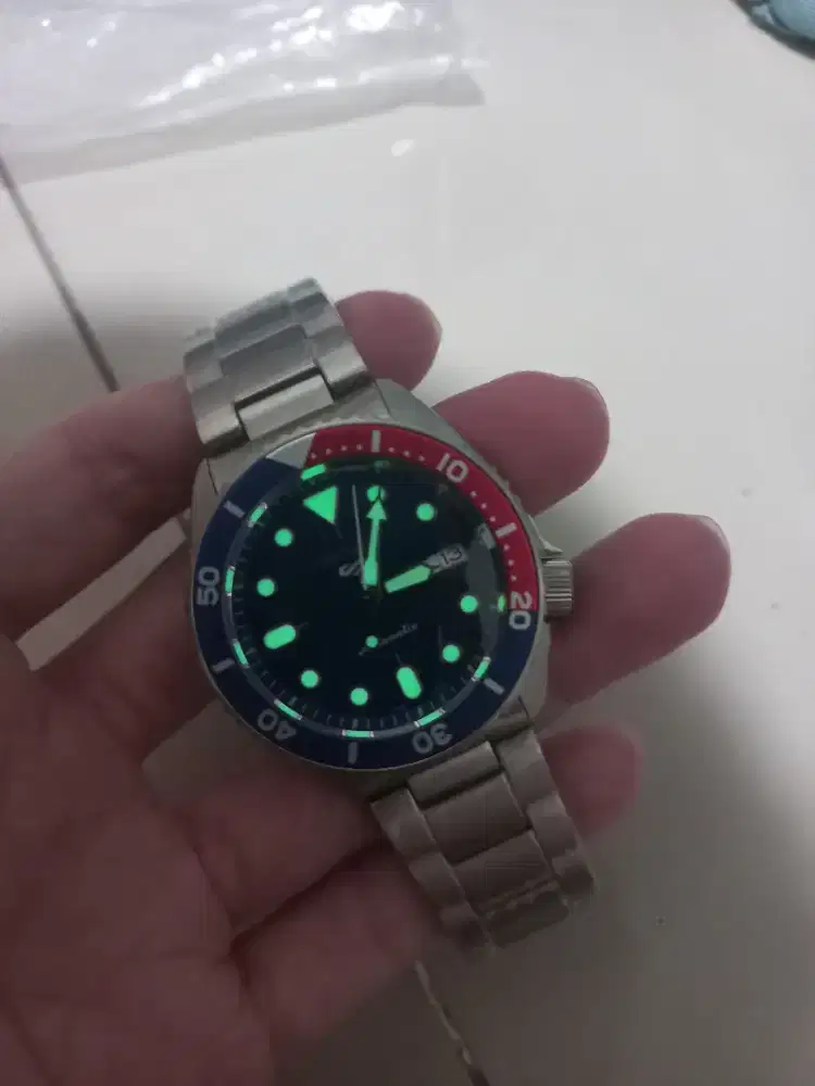 Seiko jam tangan otomatis tanpa batre