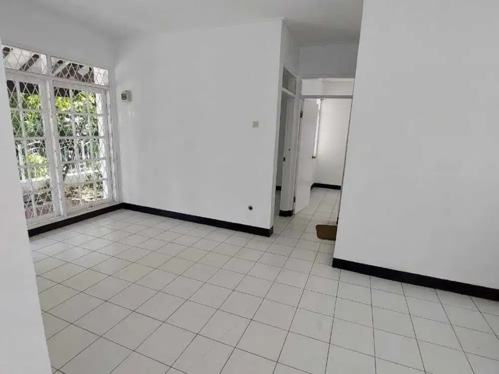 Disewakan Rumah Cantik Strategis Di Area Arcamanik