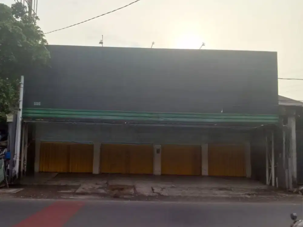 Ruko di Pondok Bambu cocok utk Billiard, Cafe, Minimaket & Gudang