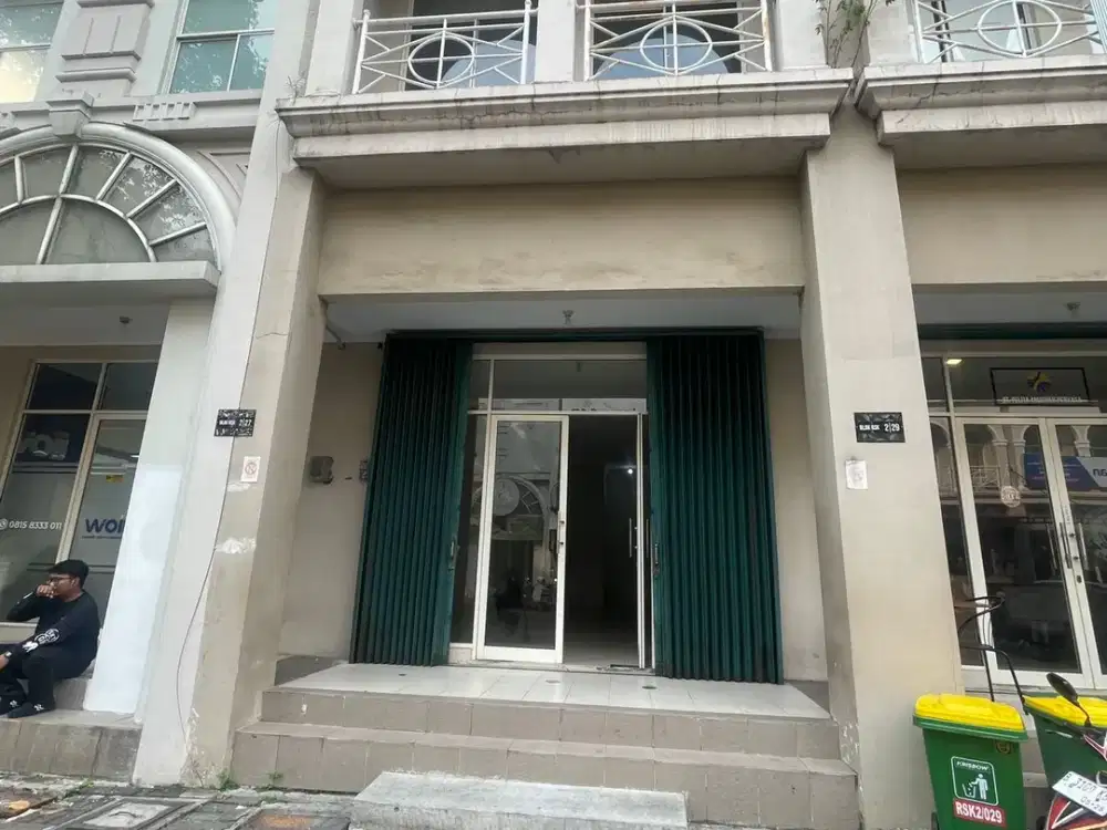 Di Sewakan Ruko 2.5 lantai Gandeng  Grand Galaxy City Bekasi