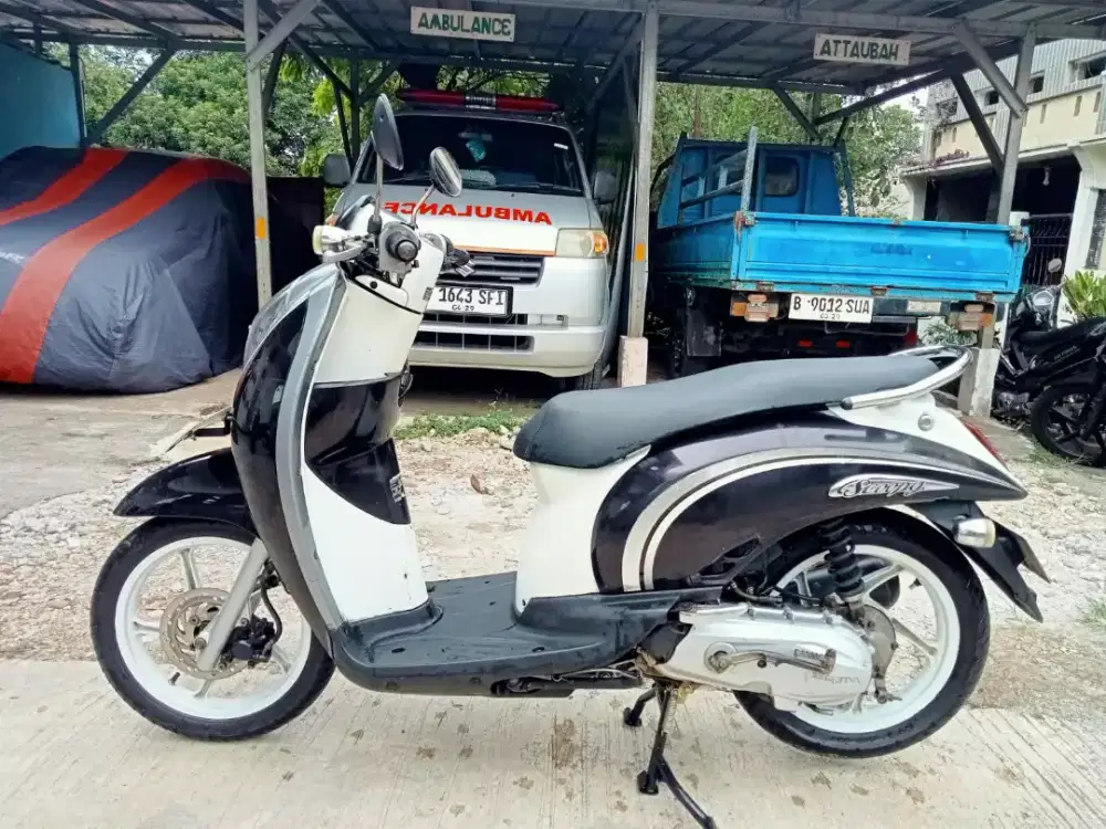 Scoopy 2011 karbu ORI pajak panjang dikfc lenteng bisa TT Unit lain