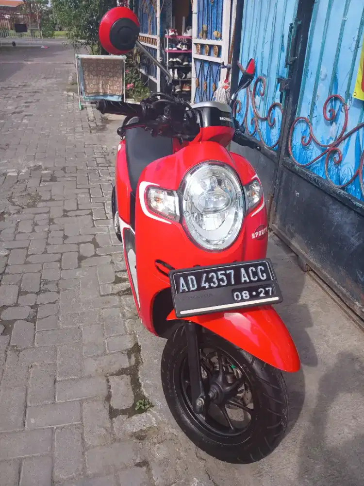 DI JUAL Honda Scoopy th 2017 ISS CBS