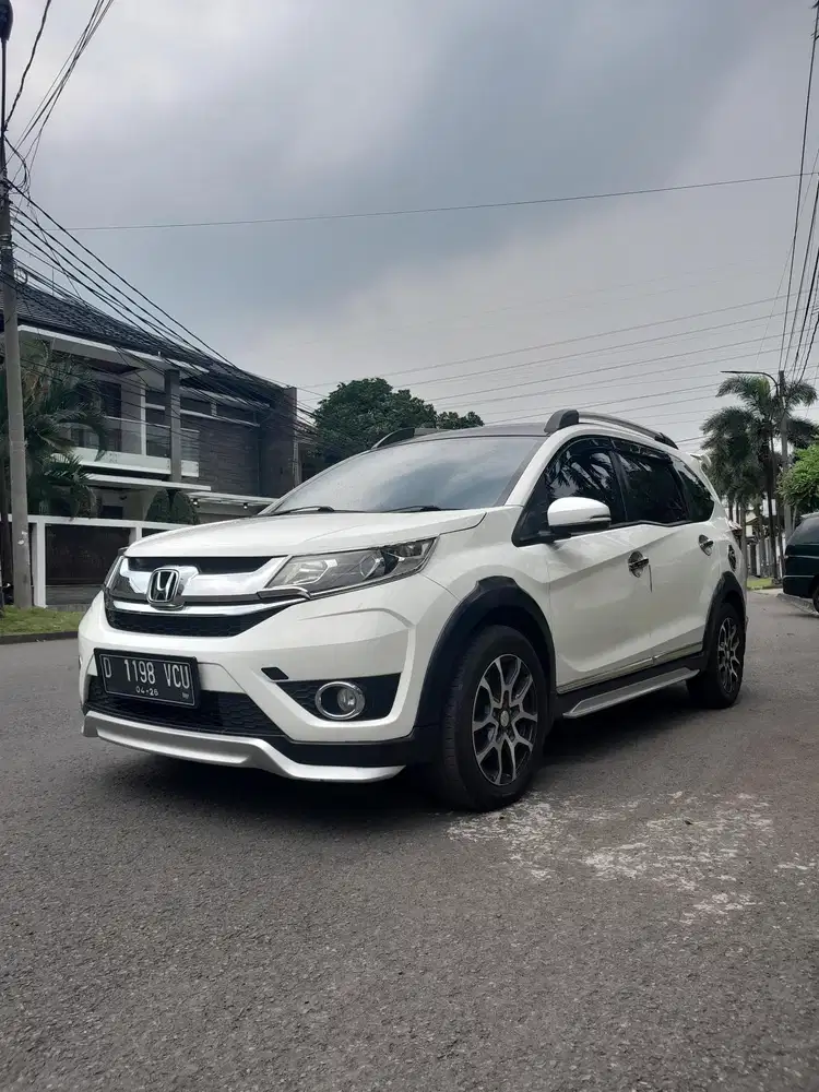 BR-V PRESTIGE CVT MATIC  2016 FULLSET