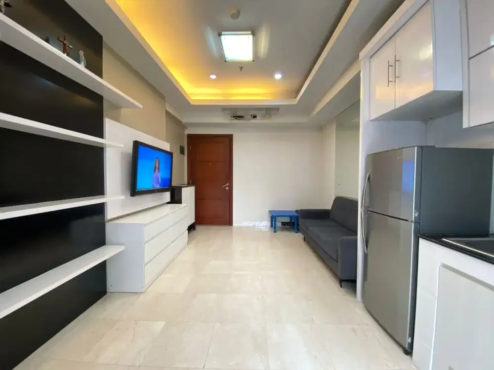 Disewakan Unit Apartemen Royal Mediterania Garden 2BR, Best View