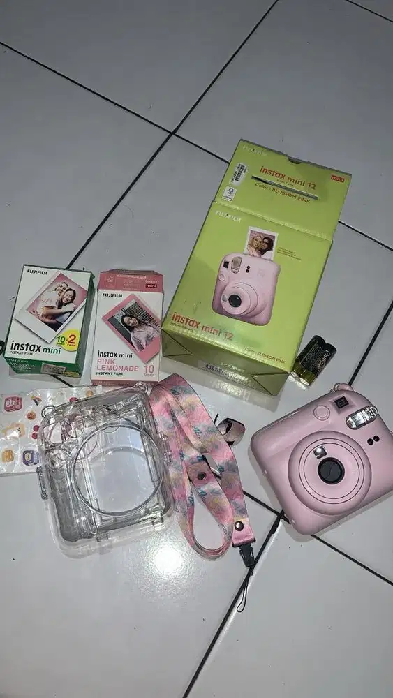 Camera instax polaroid mini 12
