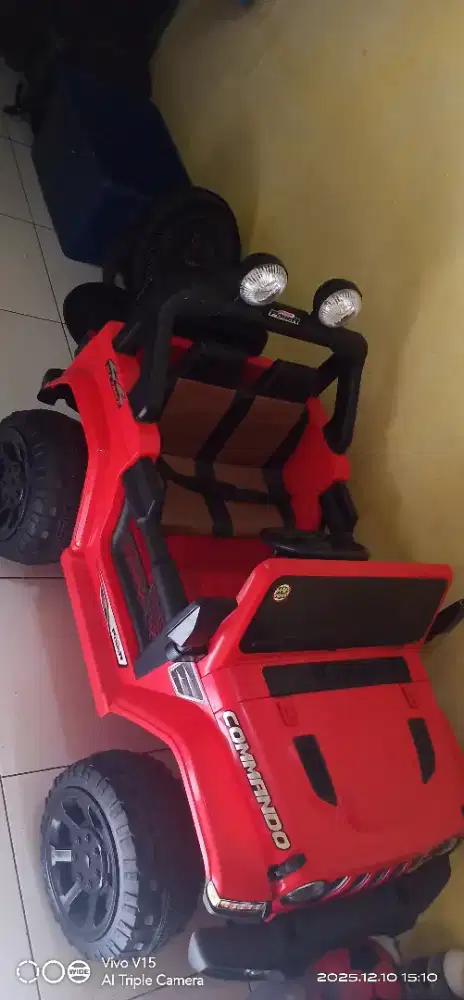 MOBIL JIP aki 4x4 Commando