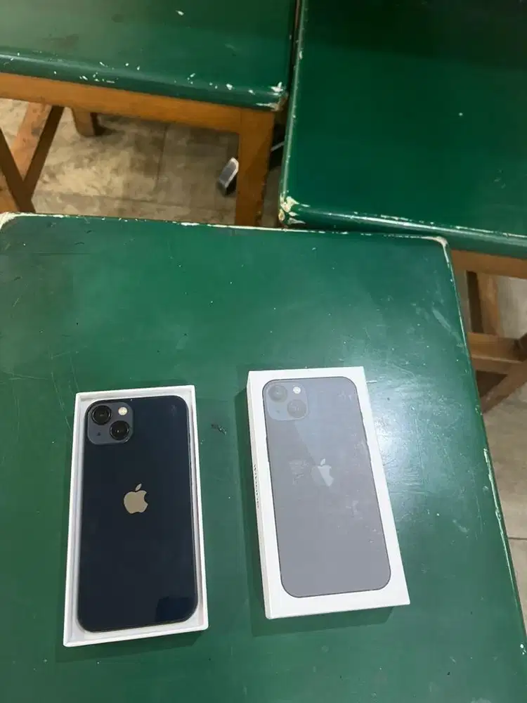 iphone 13 128gb sakian masih baru
