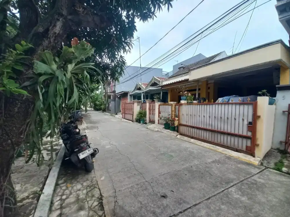 DIJUAL CEPAT – RUMAH 2 LANTAI DI PERUM ALINDA -KALIABANG