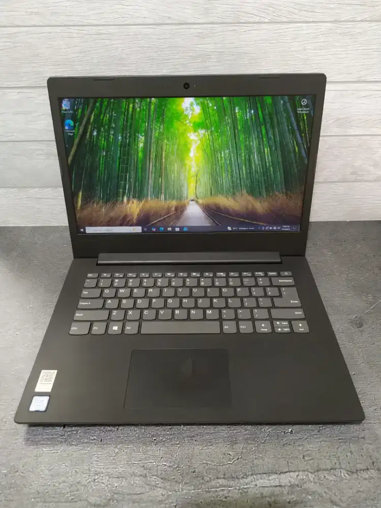 Jual laptop Lenovo Ideapad 130 core i3 gen 6 Ram 12gb Ssd 512gb