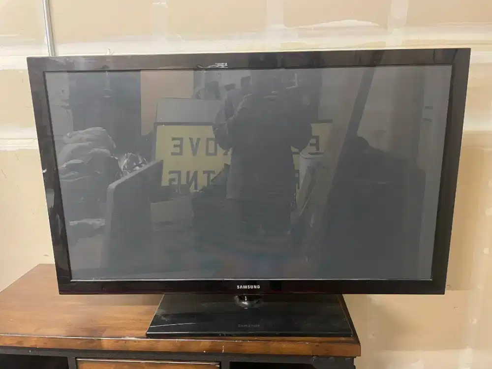 Tv led samsung plasma 43 inc + stb