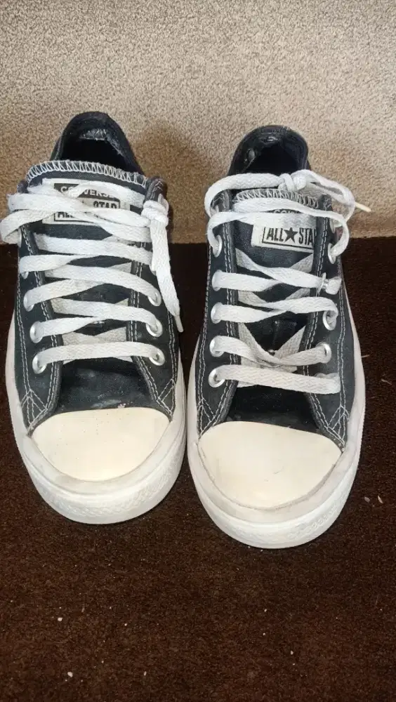 Sepatu Converse all Star size 38