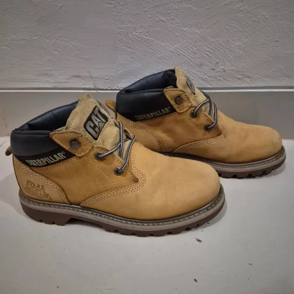 Caterpillar Colorado Mid Boots Size 41
