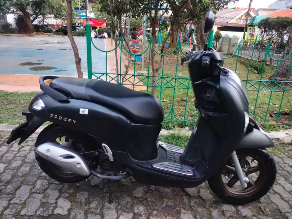 HONDA SCOOPY FI ALL NEW KEYLES 2025 pajak panjang/B.(Bekasi kota)
